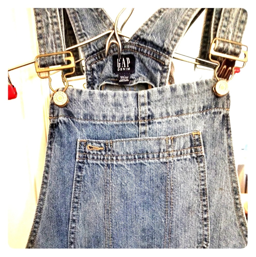Like new denim overall shorts